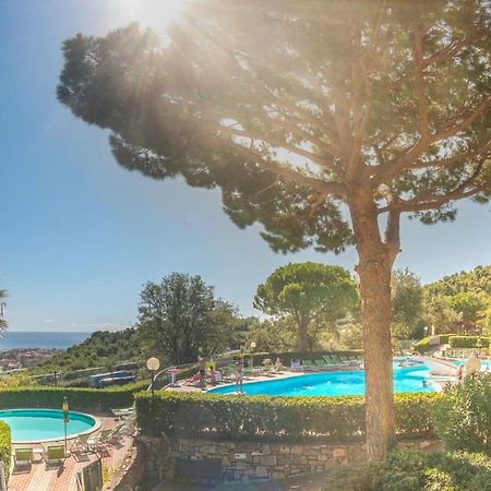 Villaggio Colombo Nuova Gestione Andora Экстерьер фото
